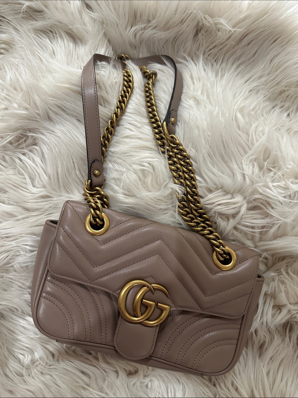 Quilted Chain Shoulder Bag in Taupe - Picture 3 of 6